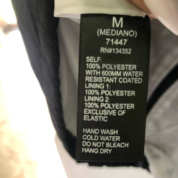 Black and white jacket - Picture 7 of 7